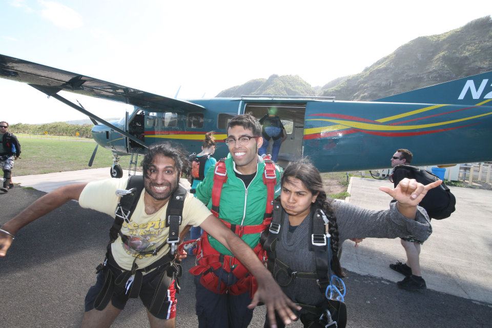 Travelogue: When In Hawai’i, Why Not Jump Out of A Plane?